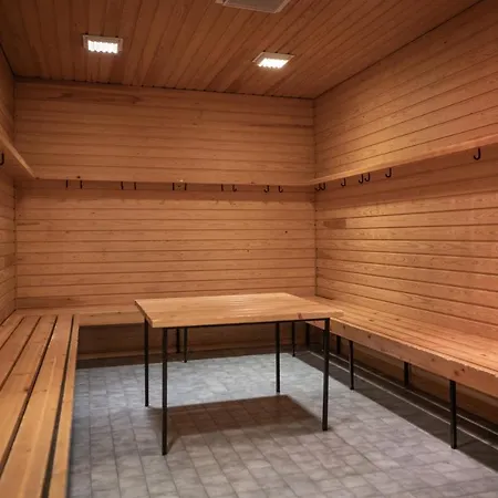 Karhu Hotel 3*