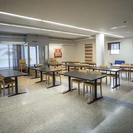 Karhu Hotel 3*