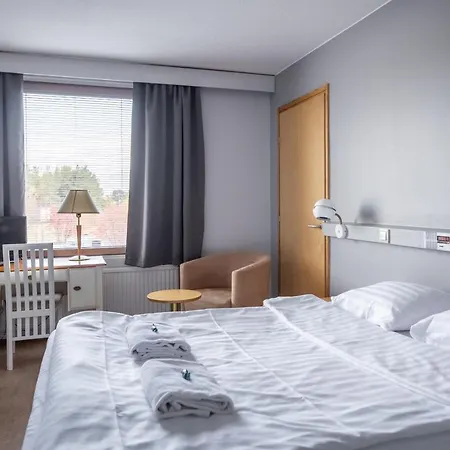 Szálloda Karhu 3*