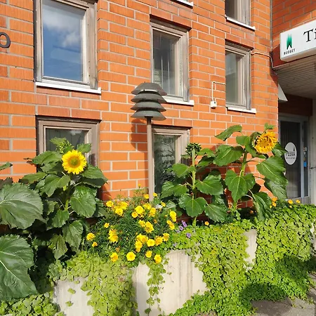 Karhu Hotel
